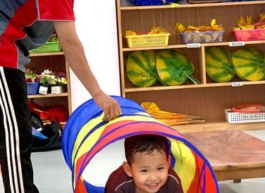 KHOẢNH KHẮC CỦA BÉ YÊU