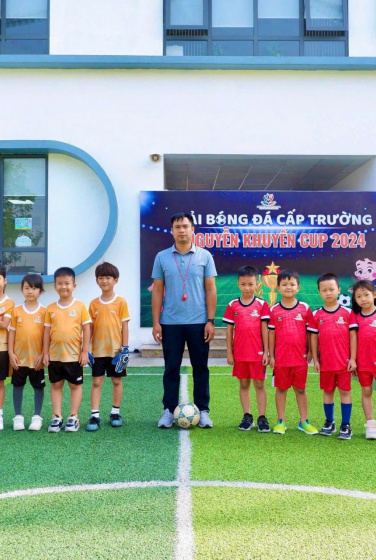 Giải bóng đá Nguyễn Khuyến Cup 2024