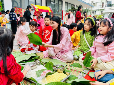 GÓI GHÉM TUỔI THƠ – ĐÓN TẾT SUM VẦY TẠI NGUYỄN KHUYẾN SCHOOL.