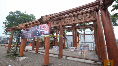 Nhà gỗ Chàng Sơn với tuần lễ trưng bày sản phẩm làng nghề mộc cổ truyền Chàng Sơn
