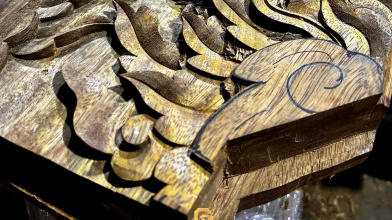 Bạo cửa truyền thống