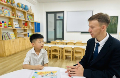 Chương trình Tiếng Anh tích hợp  (English - Maths - Science)