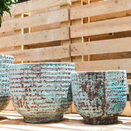 Rustic blue round pot