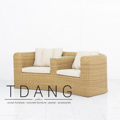 Regatta Wicker Loveseat (Code 3019)