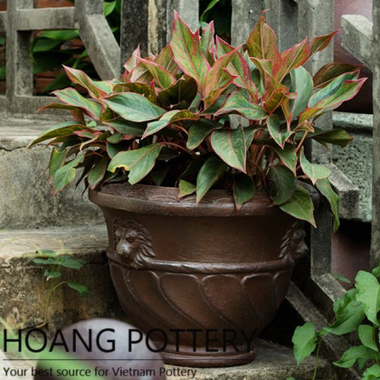 Beautiful Pattern Black Clay Planter (HPHP110)