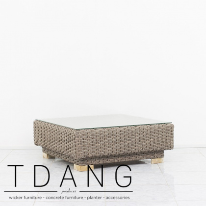 Sunvilla Wicker Table (TD4027)