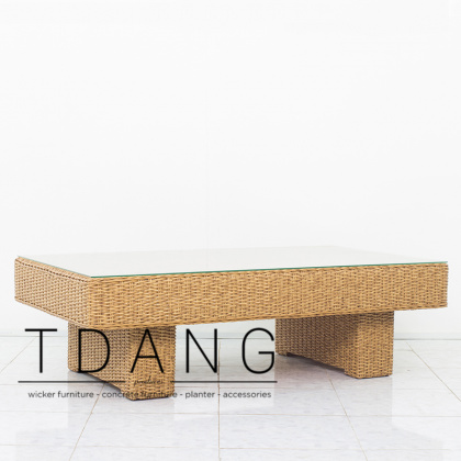 Abbey Wicker Table (Code 4039)