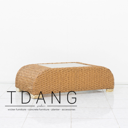 Stratford Wicker Table (Code 4042)