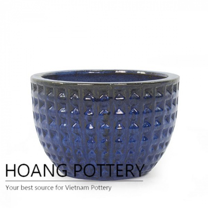 Low round diamond ceramic bowl