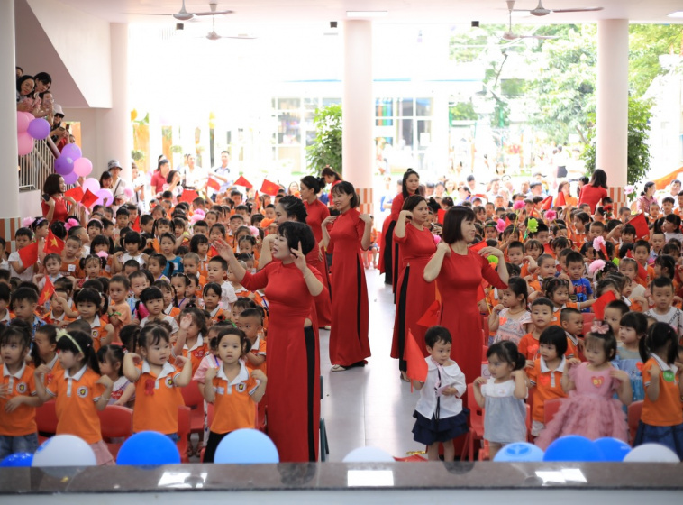 NGÀY HỘI BÉ ĐẾN TRƯỜNG NH 2023-2024